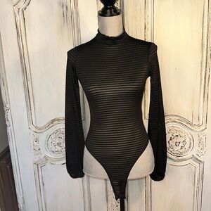 Pretty Little Things Mock Neck Long Sleeve Peekaboo Bodysuit Size 4 Minimalist